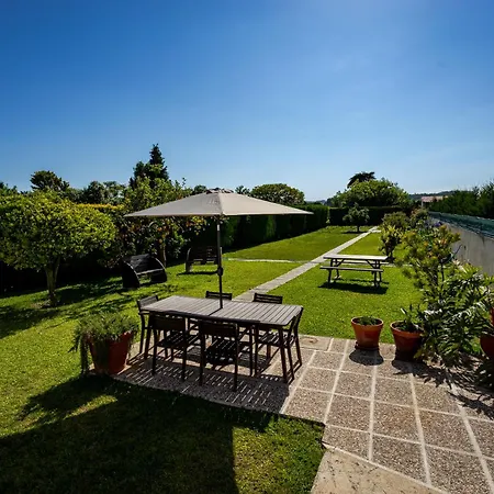 708 Mugnano House Aveleda